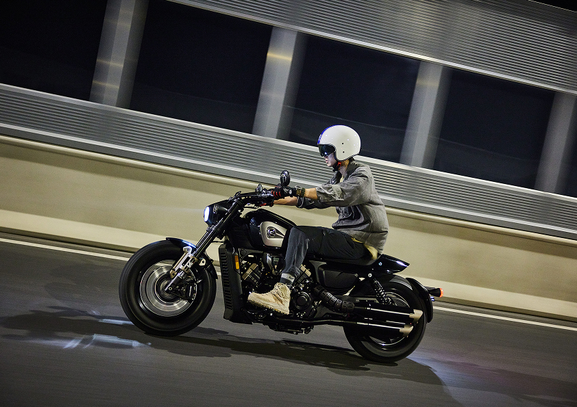 Moto QJ 3